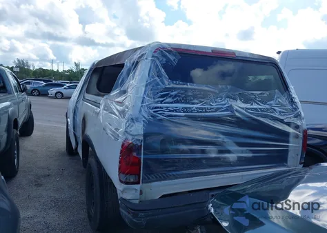 2002 Ford F-150 Xl/Xlt from USA, damaged, VIN 1FTRF18WX2KB57191